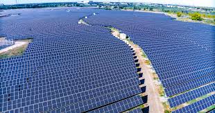 ghana-mise-en-service-d-un-projet-solaire-de-17-millions-de-dollars