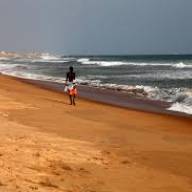 Navire échoué au Bénin : baignades interdites sur les plages de Cotonou, Sèmè-Podji et Togbin